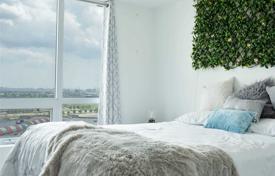 2 odalılar daire Etobicoke'de, Kanada. C$723,000