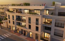New residential complex with apartments Ile-de-France'de, Fransa. Min.300,000 €