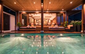 Villa – Surin Beach, Phuket, Tayland. $1,784,000