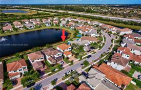Şehir içinde müstakil ev – Boynton Beach, Florida, Amerika Birleşik Devletleri. $1,150,000