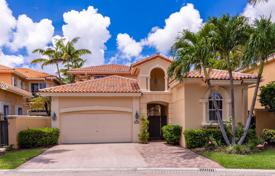 Villa – Hollywood, Florida, Amerika Birleşik Devletleri. $1,555,000