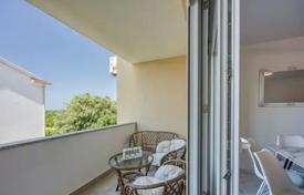5 odalılar daire 130 m² Umag'da, Hırvatistan. 402,000 €