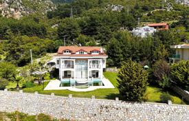 6 odalılar villa 290 m² Ölüdeniz'da, Türkiye. 52,002,000 TRY