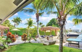Villa – Fort Lauderdale, Florida, Amerika Birleşik Devletleri. $1,450,000