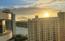 2 odalılar kondominyumda daireler 119 m² Miami sahili'nde, Amerika Birleşik Devletleri. $800,000