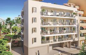 New residential complex with apartments Nice'te, Fransa. Min.275,000 €