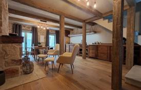 2 odalılar şehir içinde müstakil ev 140 m² Blato'da, Hırvatistan. 265,000 €
