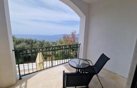 1 odalılar daire 55 m² Reževići'de, Karadağ. 210,000 €