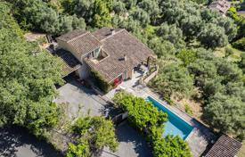 5 odalılar villa Mougins'de, Fransa. 1,690,000 €