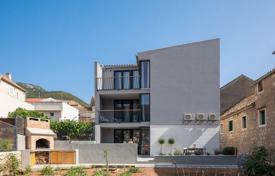 3 odalılar şehir içinde müstakil ev 128 m² Komiža'da, Hırvatistan. 850,000 €