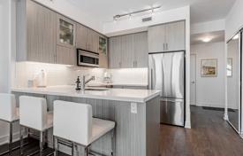 2 odalılar daire Bathurst Street'da, Kanada. C$1,202,000