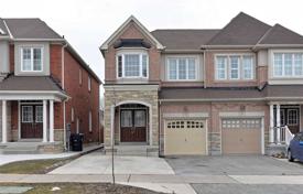 5 odalılar konak Etobicoke'de, Kanada. C$1,418,000