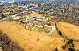 7 odalılar şehir içinde müstakil ev Scarborough'da, Kanada. C$2,007,000