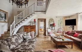 Yazlık ev – Fayence, Cote d'Azur (Fransız Rivierası), Fransa. 1,295,000 €