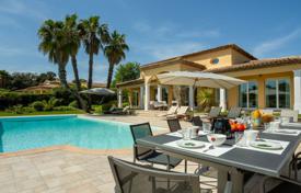 Yazlık ev – Grimaud, Cote d'Azur (Fransız Rivierası), Fransa. 2,940 € haftalık
