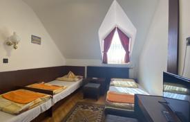 Şehir içinde müstakil ev 250 m² Téglás'da, Macaristan. 765,000 €