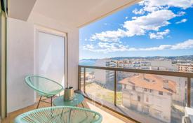 1 odalılar daire Antibes'te, Fransa. 205,000 €