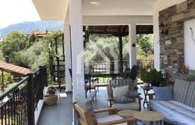 7 odalılar şehir içinde müstakil ev 3206 m² Sithonia'da, Yunanistan. 2,600,000 €