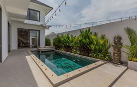 3 odalılar villa 285 m² Jalan Umalas'da, Endonezya. $349,000