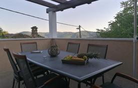 6 odalılar şehir içinde müstakil ev 57 m² Buzet'da, Hırvatistan. 250,000 €