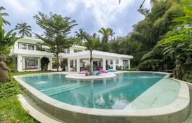 6 odalılar villa 447 m² Ubud'da, Endonezya. $774,000