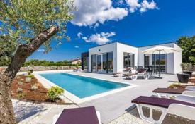 3 odalılar şehir içinde müstakil ev 139 m² Svetvinčenat'da, Hırvatistan. 750,000 €