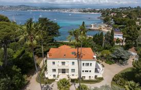 11 odalılar villa Cap d'Antibes'da, Fransa. 24,500,000 €