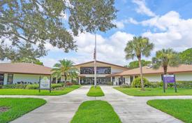 Kondominyum – Pembroke Pines, Broward, Florida,  Amerika Birleşik Devletleri. $329,000