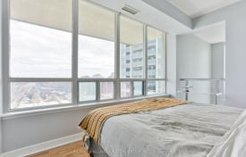 5 odalılar daire North York'da, Kanada. C$1,006,000