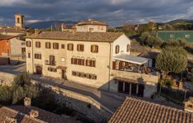 17 odalılar villa 800 m² Perugia'da, İtalya. 830,000 €