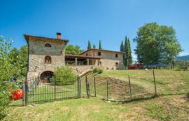 Villa – Arezzo, Toskana, İtalya. 995,000 €
