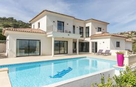 Villa – Mandelieu-la-Napoule, Cote d'Azur (Fransız Rivierası), Fransa. 1,890,000 €