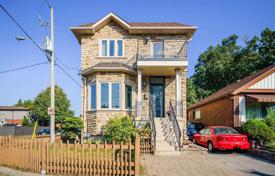 Şehir içinde müstakil ev – East York, Toronto, Ontario,  Kanada. C$1,961,000