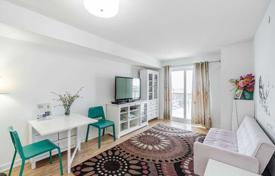 5 odalılar daire Scarborough'da, Kanada. C$696,000