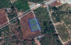 Arsa Trachoni'de, Kıbrıs. 450,000 €