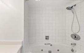4 odalılar daire North York'da, Kanada. C$964,000