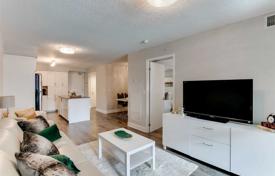 2 odalılar daire North York'da, Kanada. C$933,000