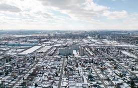 4 odalılar şehir içinde müstakil ev North York'da, Kanada. C$2,215,000