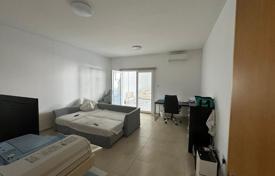 4 odalılar yazlık ev 500 m² Agios Tychonas'da, Kıbrıs. 1,650,000 €
