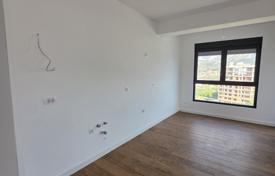 3 odalılar daire 70 m² Bar city'da, Karadağ. 205,000 €