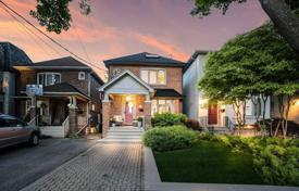 Şehir içinde müstakil ev – Old Toronto, Toronto, Ontario,  Kanada. C$2,239,000