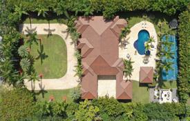 Villa – Pinecrest, Florida, Amerika Birleşik Devletleri. $2,800,000