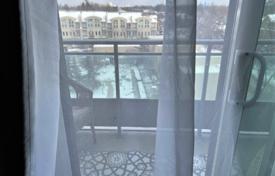 2 odalılar daire North York'da, Kanada. C$890,000