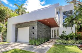 6 odalılar villa 411 m² Miami'de, Amerika Birleşik Devletleri. $1,980,000