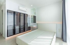3 odalılar kondominyumda daireler Khlong Toei'de, Tayland. $3,400 haftalık