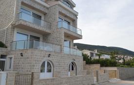 Villa – Krasici, Tivat, Karadağ. 1,300,000 €
