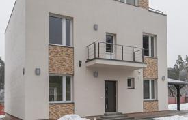 Şehir içinde müstakil ev – Langstiņi, Garkalne Municipality, Letonya. 250,000 €