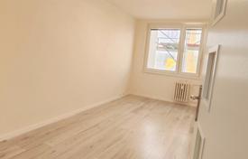 2 odalılar daire 43 m² Prague 5'da, Çekya. Price on request