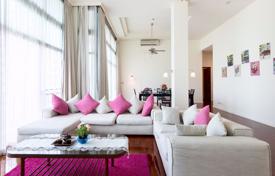 4 odalılar çatı dairesi Bang Rak'da, Tayland. $3,700 haftalık