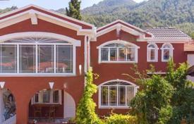 3 odalılar villa 180 m² Fethiye'de, Türkiye. $541,000